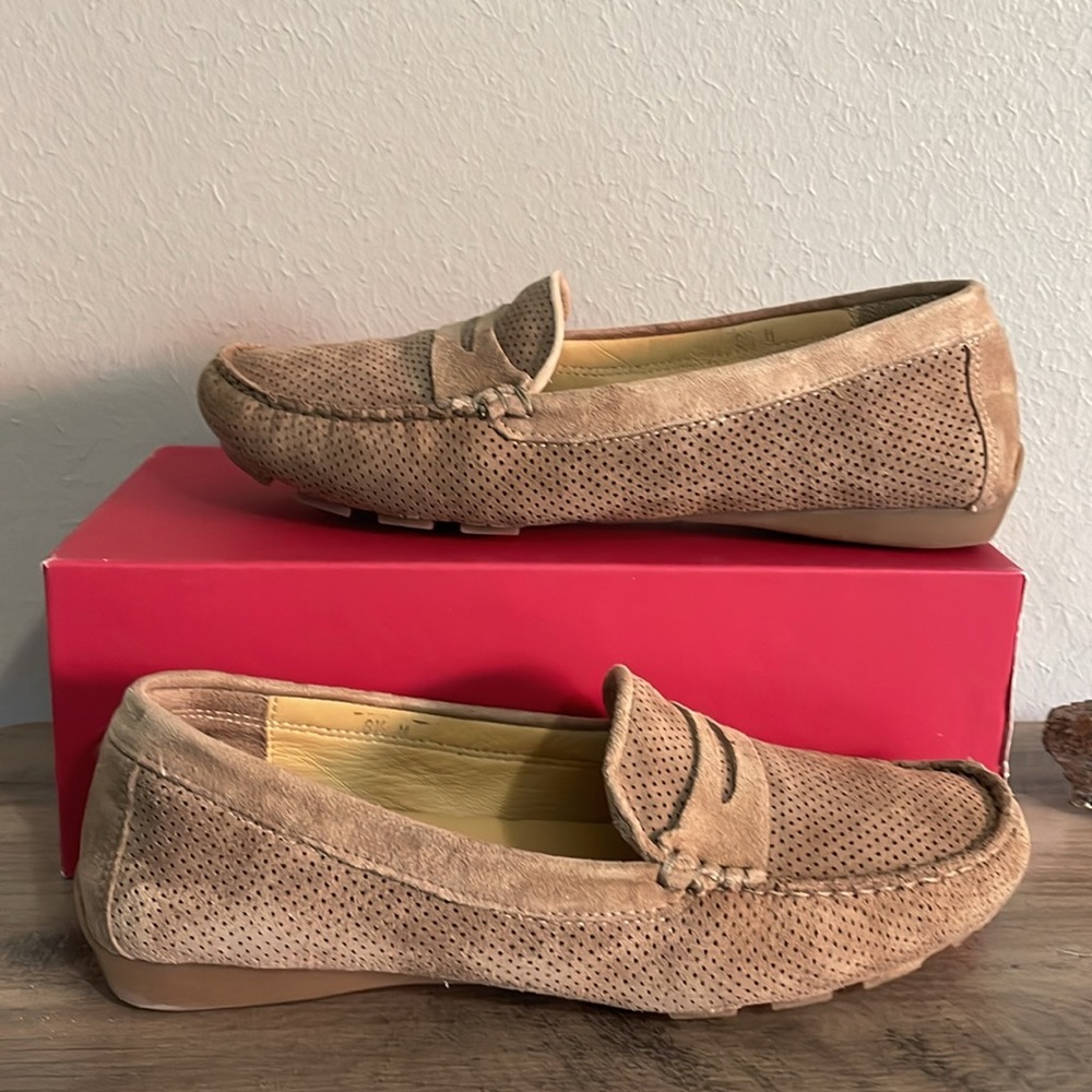 Van Eli Ramira Taupe Suede Driving Flat - Picture 3 of 9